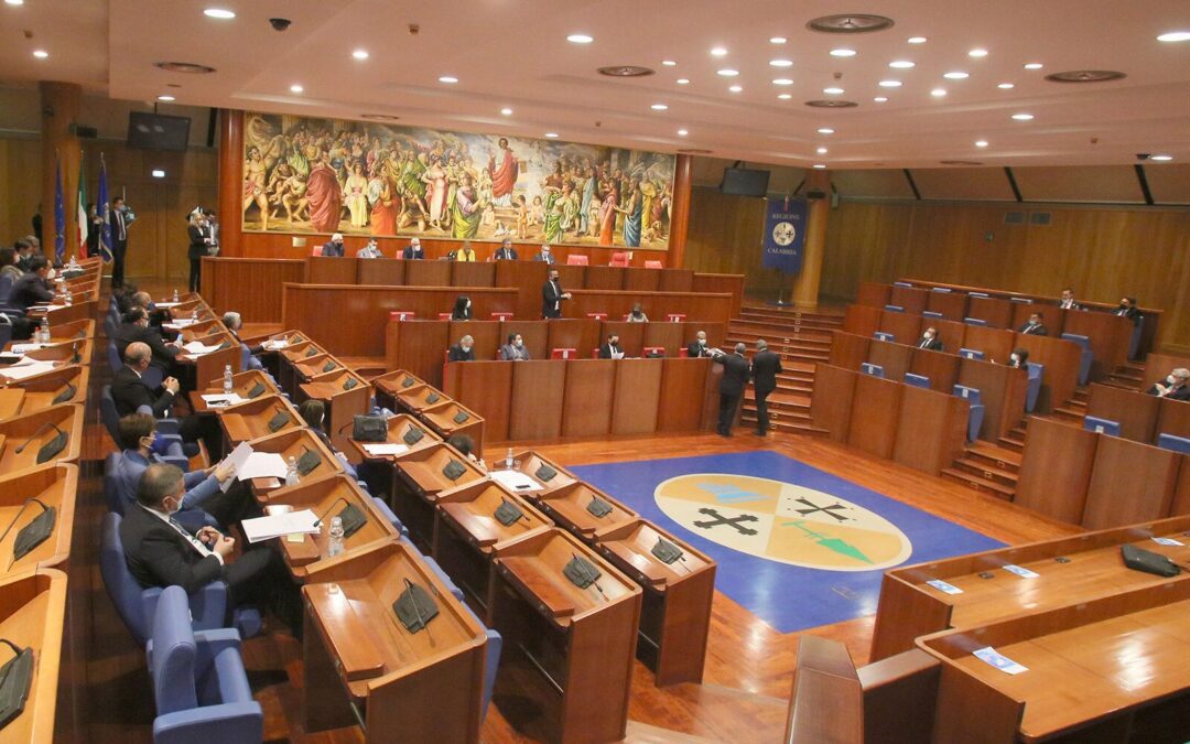 Calabria: sharing mobility, scade il 15 maggio l’avviso pubblico per le aziende di TPL